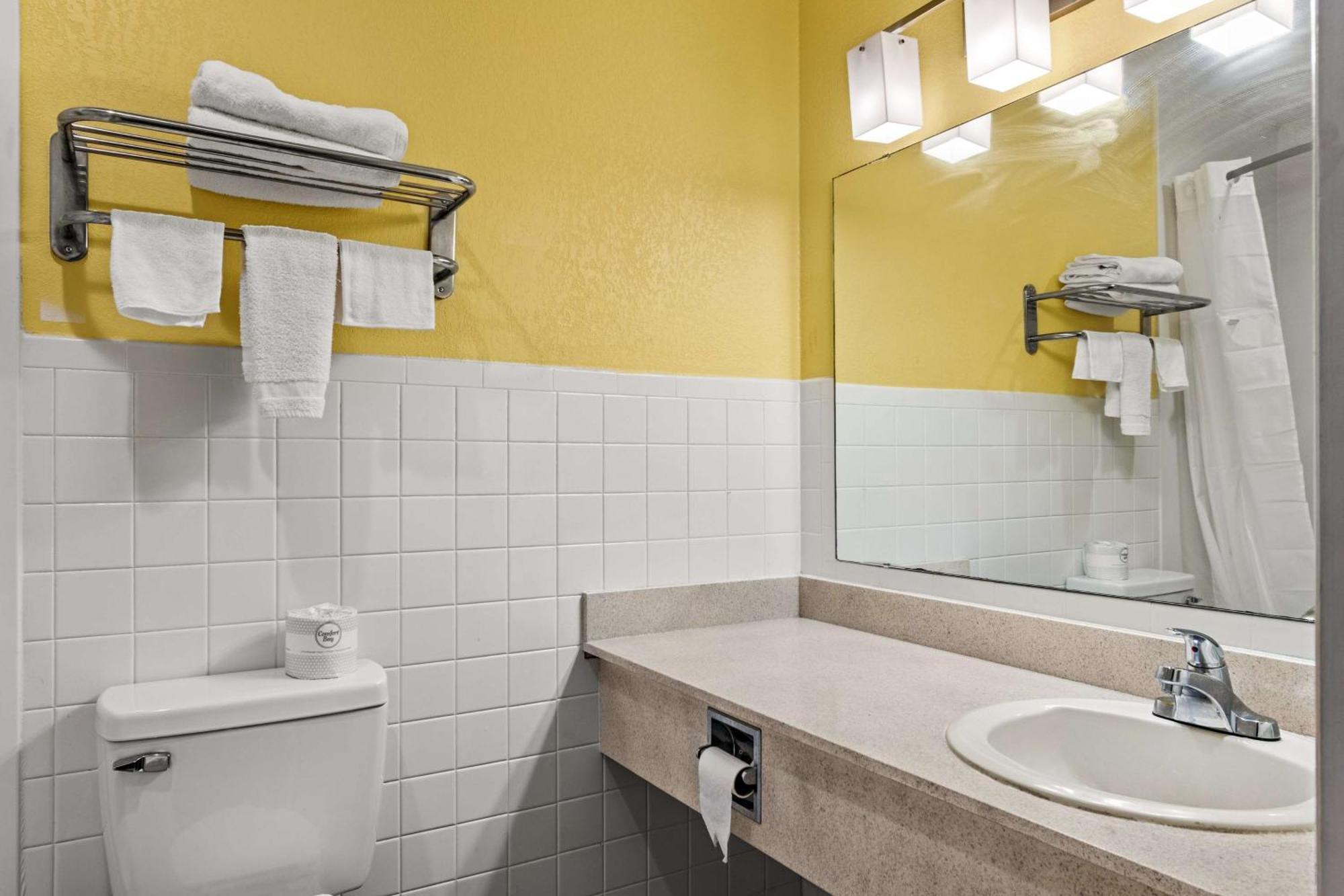 Americas Best Value Inn Carlisle Buitenkant foto