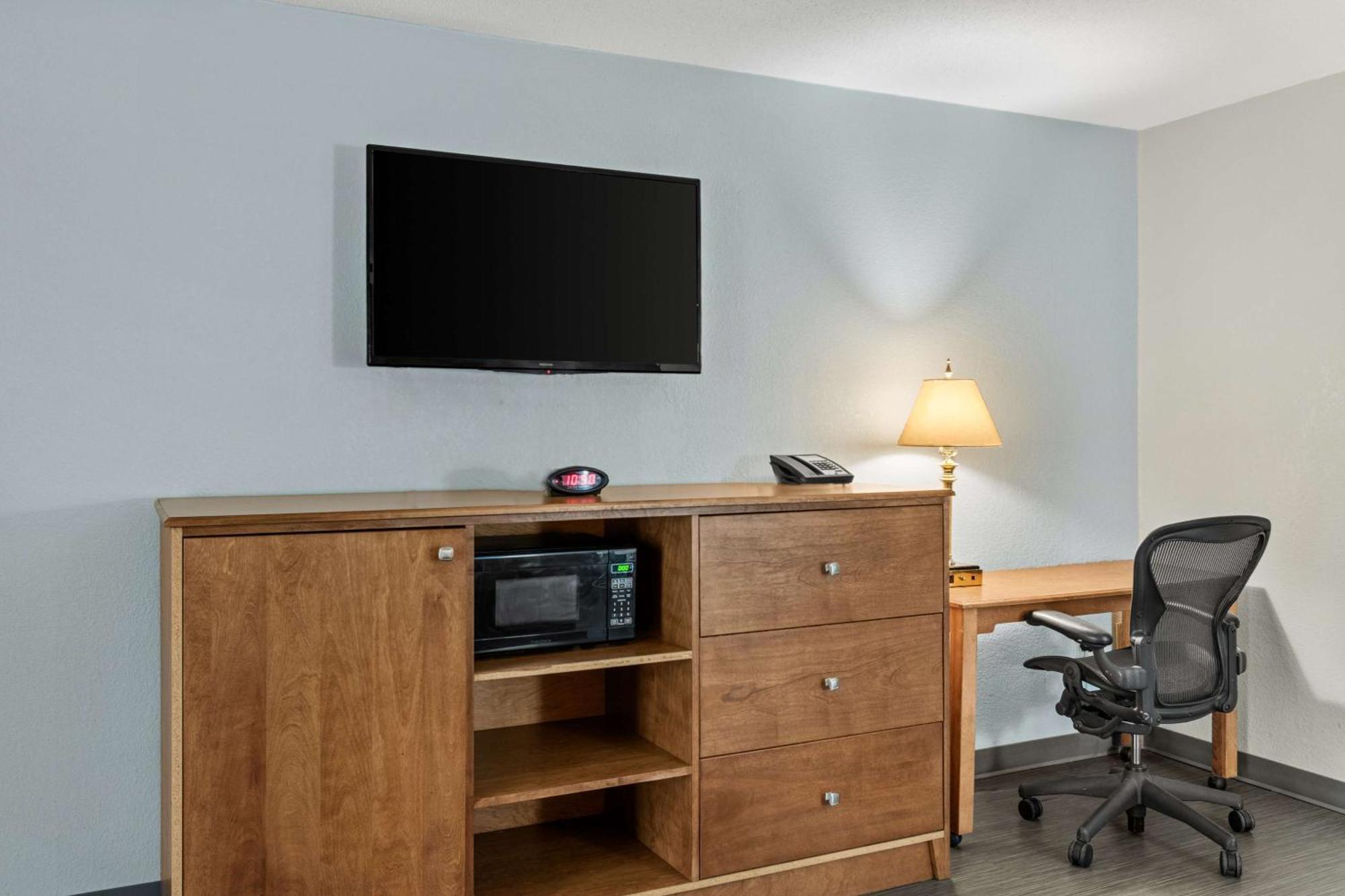 Americas Best Value Inn Carlisle Buitenkant foto